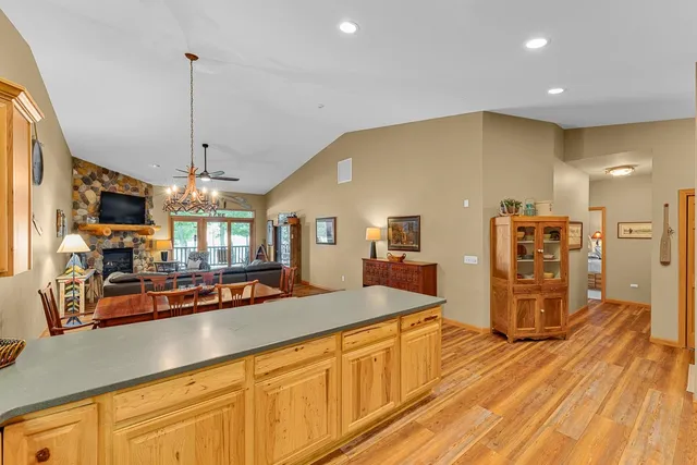 $555,000 | W4231 Vista Mauston Wi 53948, Mauston, WI 53948