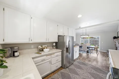 $925,000 | 4062 Angeline Court, Santa Rosa, CA 95405