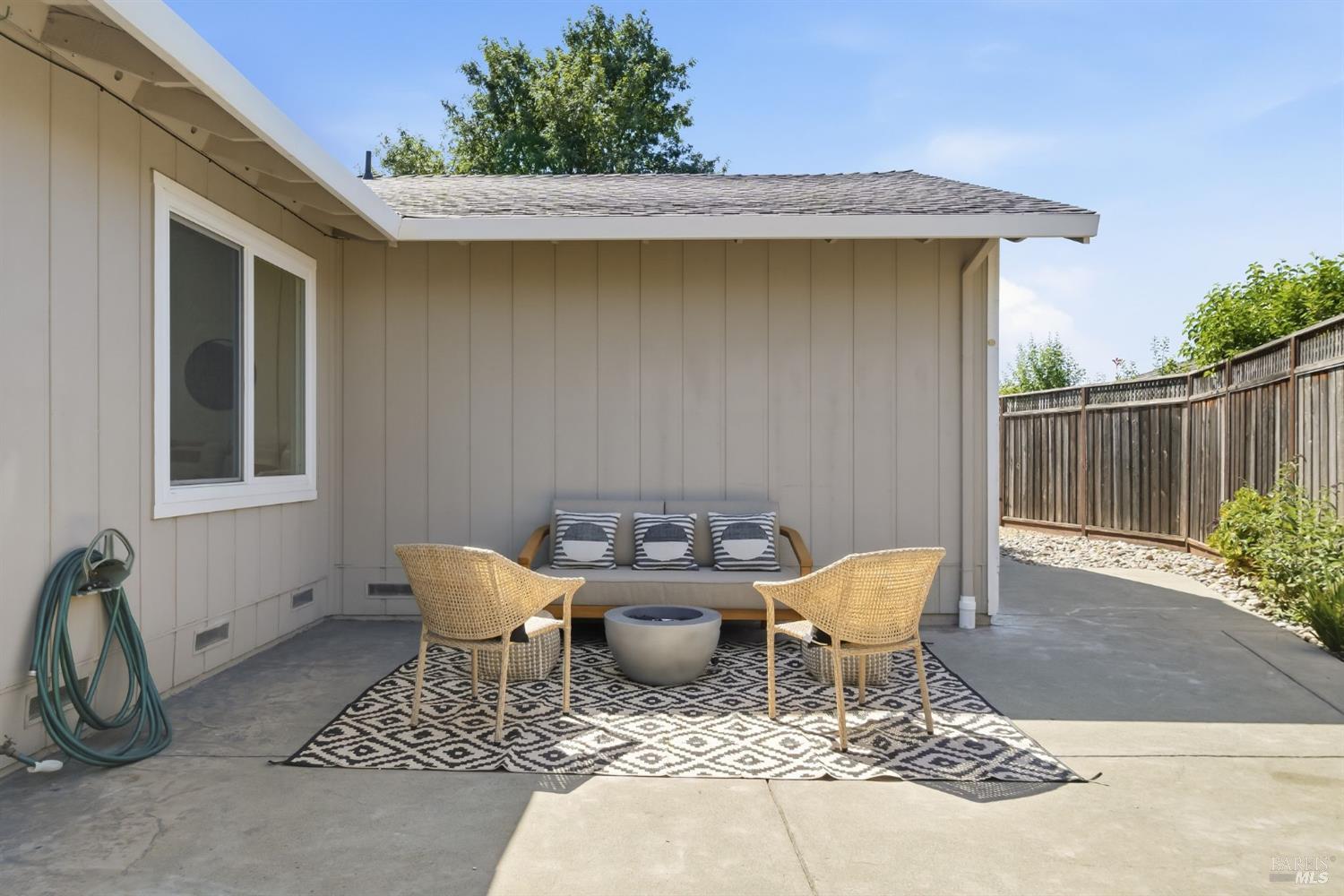 4062 Angeline Court Santa Rosa, CA 95405 - Photo 37 of 39
