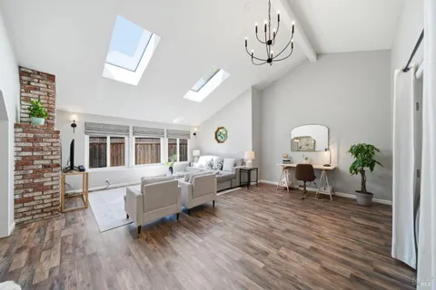 $925,000 | 4062 Angeline Court, Santa Rosa, CA 95405