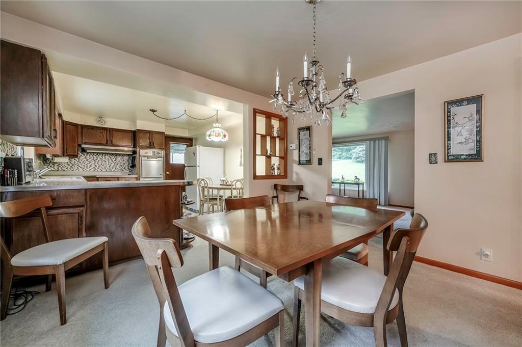 47 Laurel Ridge Road Coraopolis, PA 15108 - Photo 8 of 25 Gallery Image 8