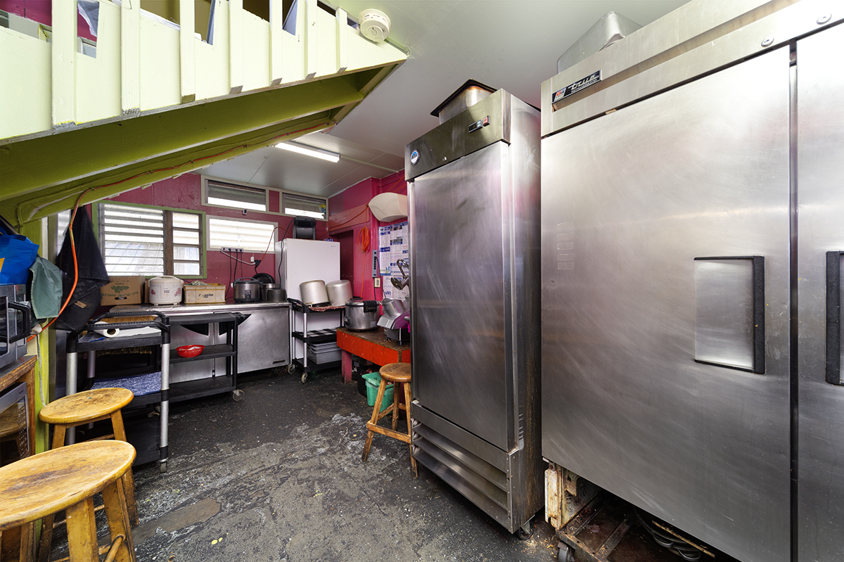 110 Kalakaua Street Hilo, HI 96720 - Photo 5 of 24