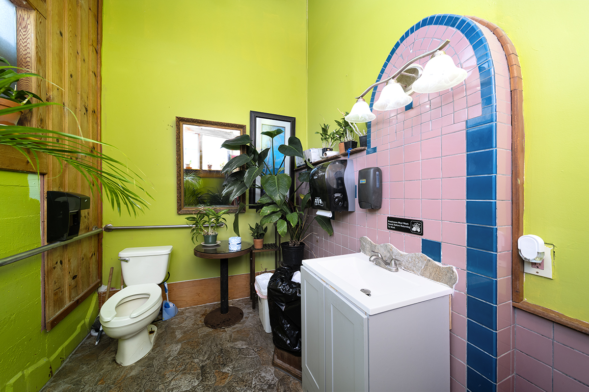 110 Kalakaua Street Hilo, HI 96720 - Photo 7 of 24