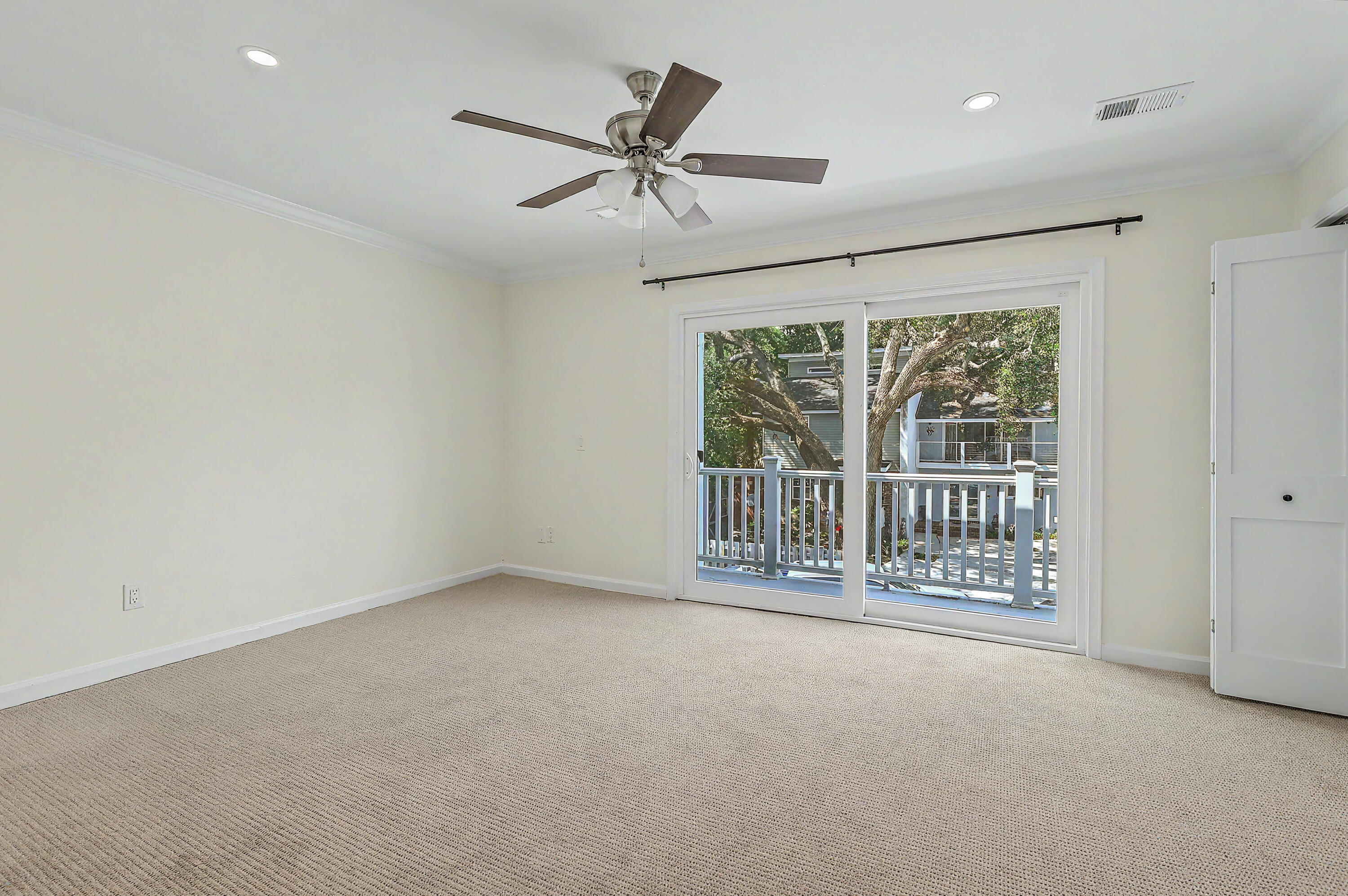 958 Myrtle Court Mount Pleasant, SC 29464 - Photo 28 of 40