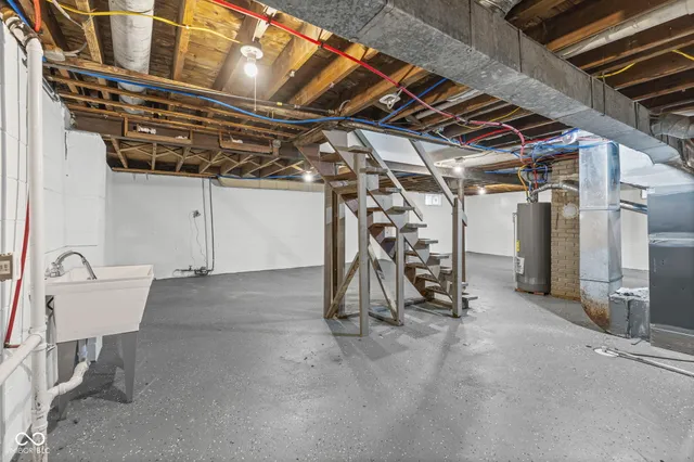 $214,900 | 3615 Dequincy Street, Indianapolis, IN 46218