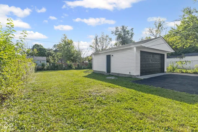 $214,900 | 3615 Dequincy Street, Indianapolis, IN 46218