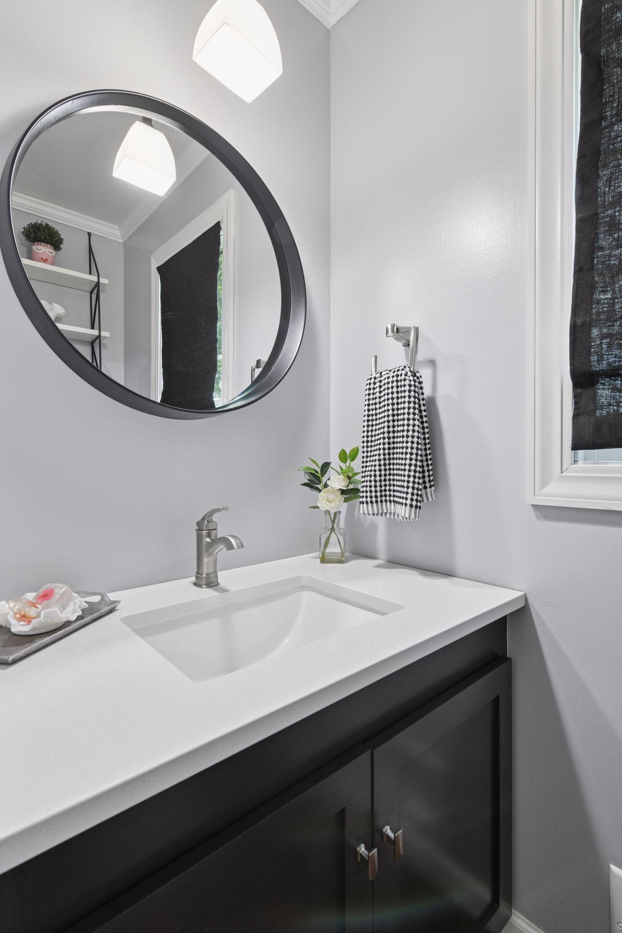 6008 Eden Prairie Road Edina, MN 55436 - Photo 26 of 54