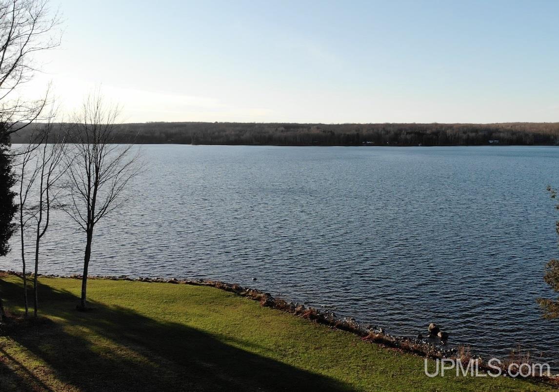 13934 Bayview Road Lanse, MI 49946 - Photo 5 of 24 Gallery Image 5