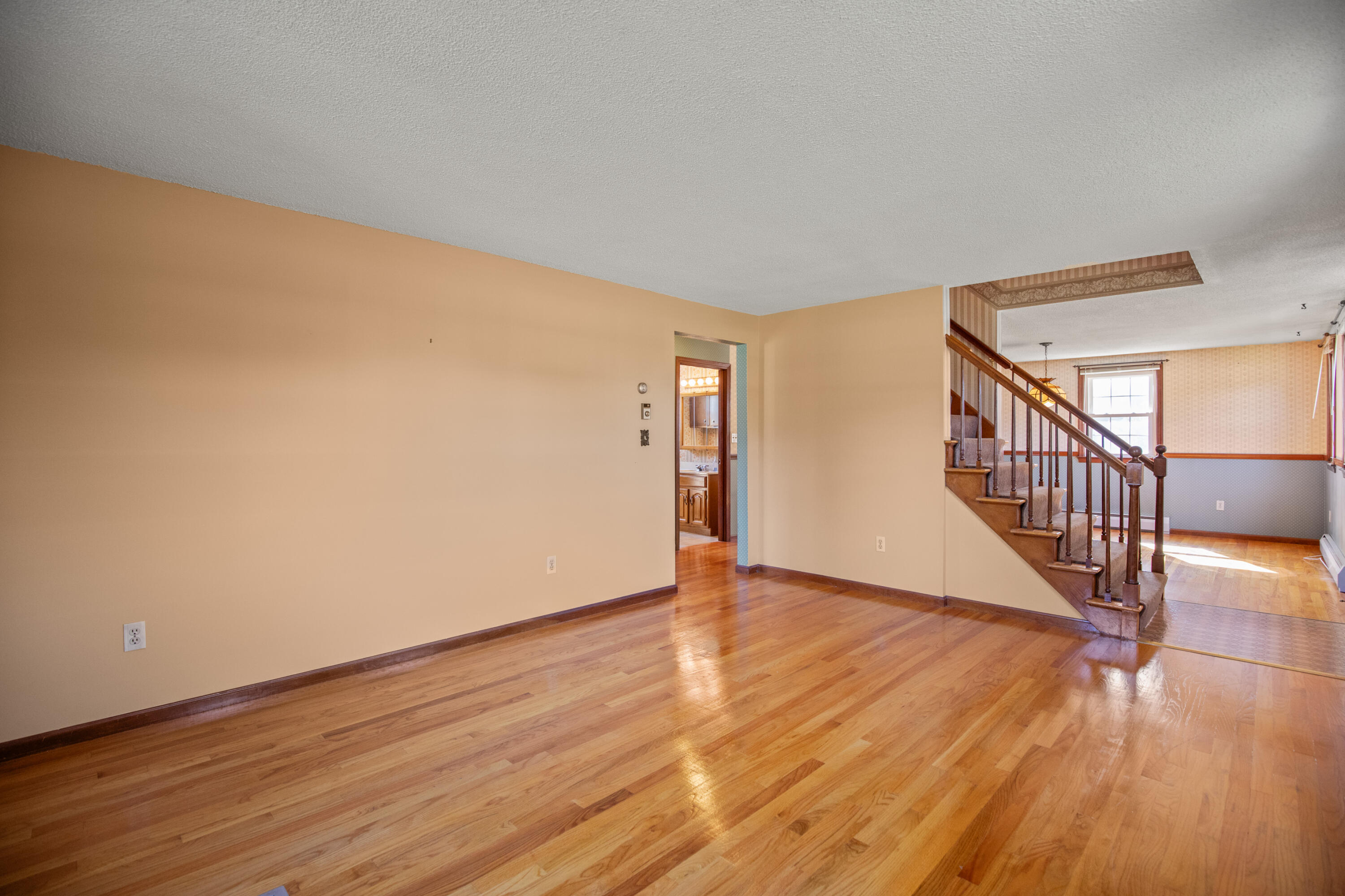 262 Black Point Road Scarborough, ME 04074 - Photo 13 of 43 262 Black Point Scarborough009