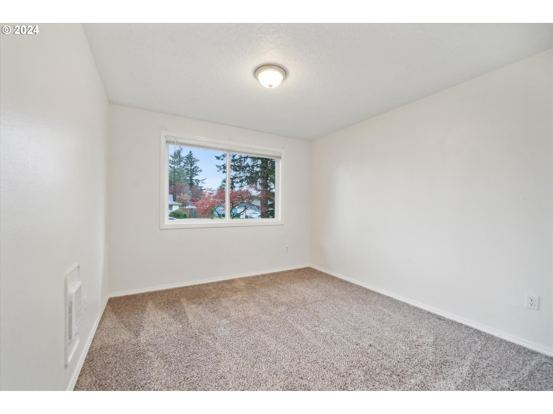 2144 Northeast 38th Drive Gresham, OR 97030 - Photo 14 of 23 a view of an empty room