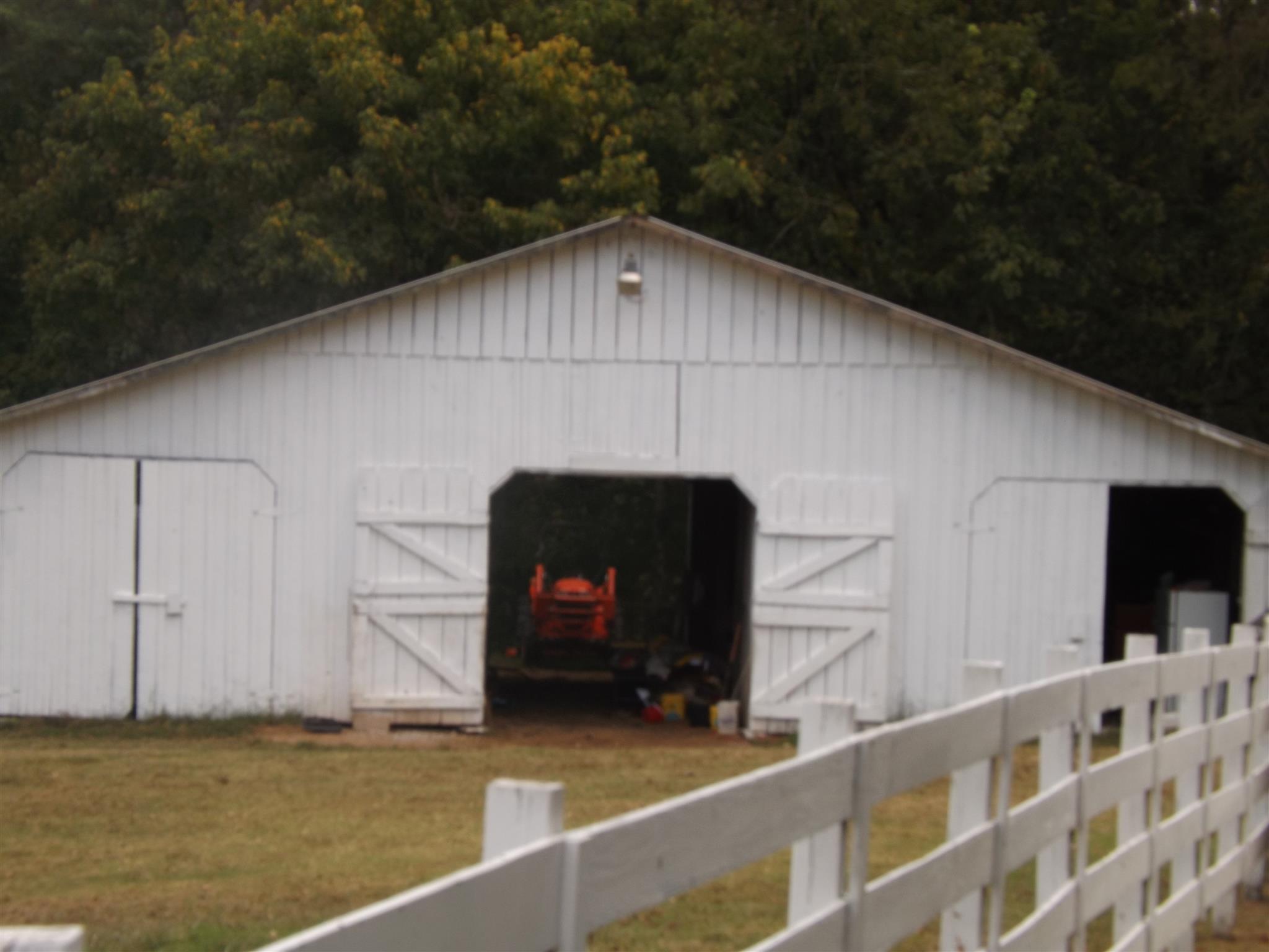 197 Story Road Goodspring, TN 38460 - Photo 5 of 29 a front view of a house with garden