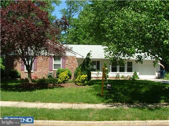 1128 South Beecham Road Williamstown, NJ 08094 - Photo 2 of 12 Exterior Front