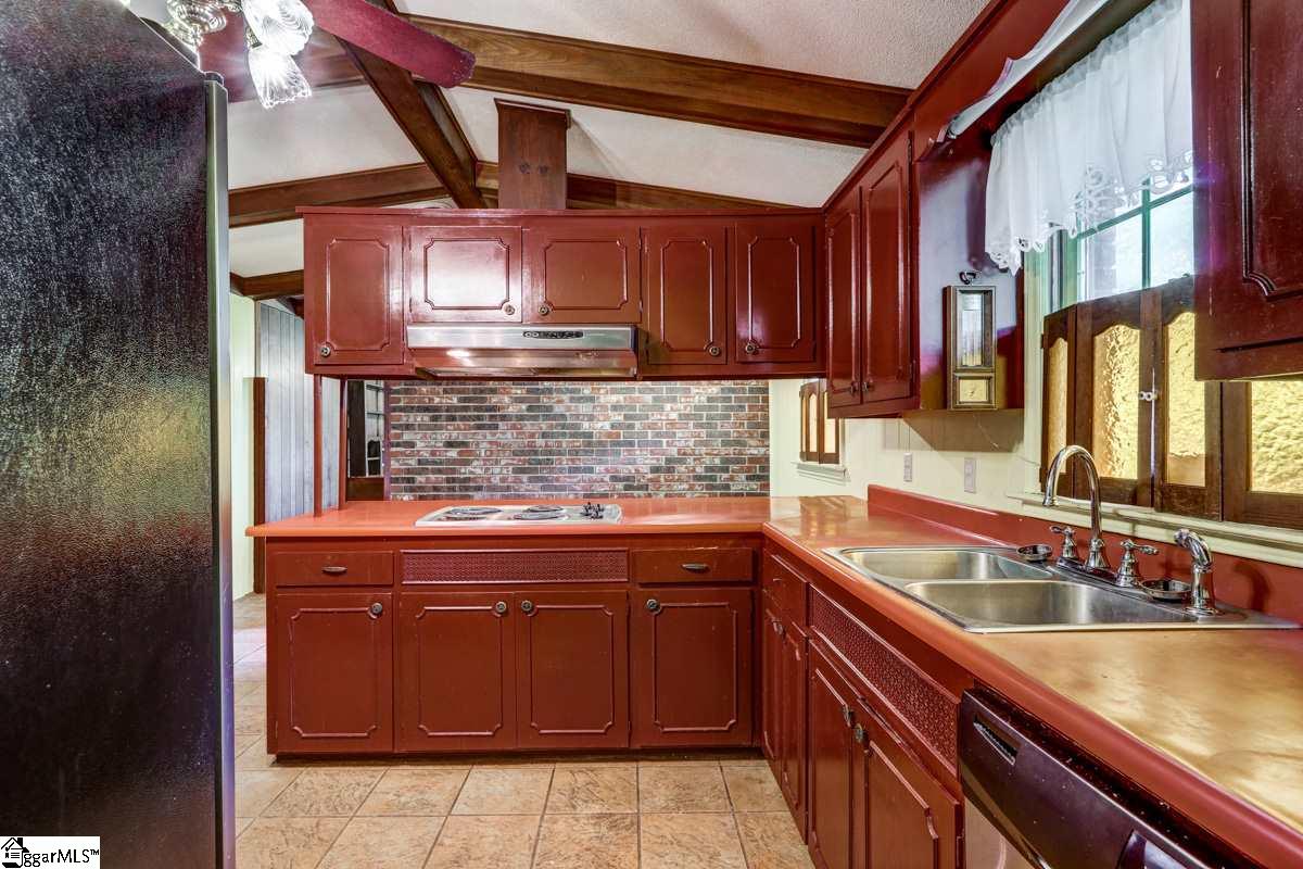 2207 Refuge Road Pendleton, SC 29670 - Photo 2 of 31