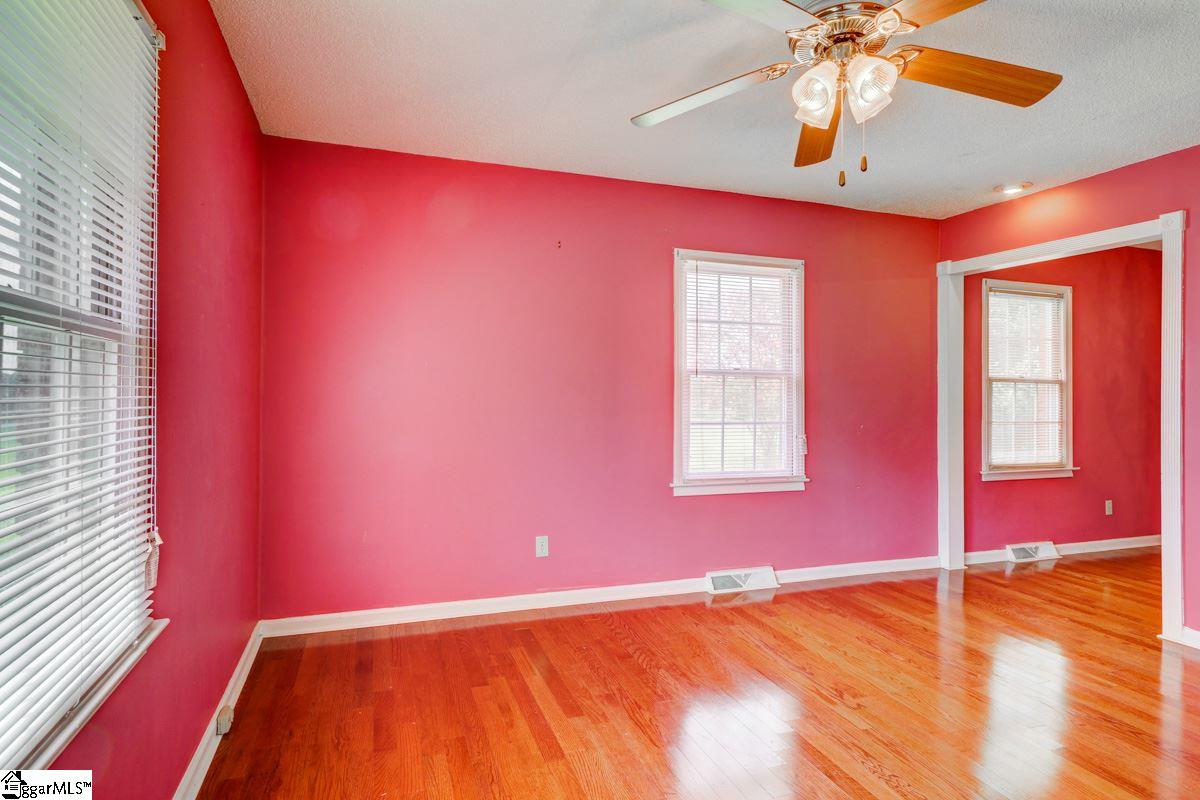 2207 Refuge Road Pendleton, SC 29670 - Photo 4 of 31