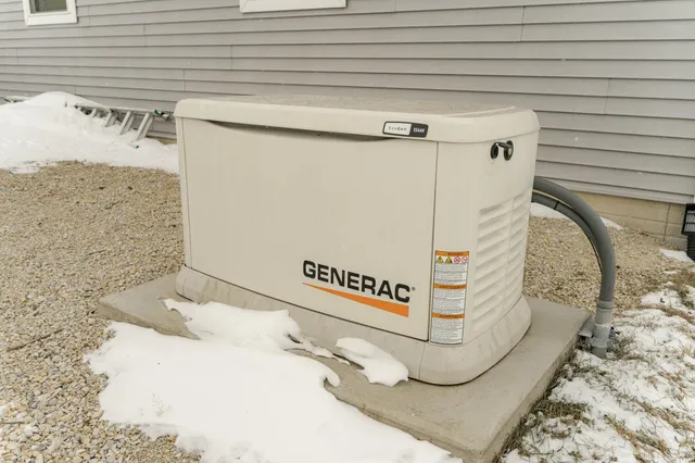 $999,990 | 14750 171st Avenue, Spring Valley, MN 55975