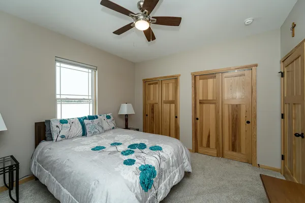 $924,900 | 14750 171st Avenue, Spring Valley, MN 55975