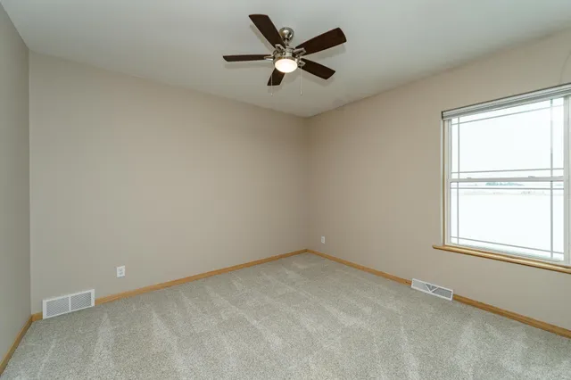 $999,990 | 14750 171st Avenue, Spring Valley, MN 55975