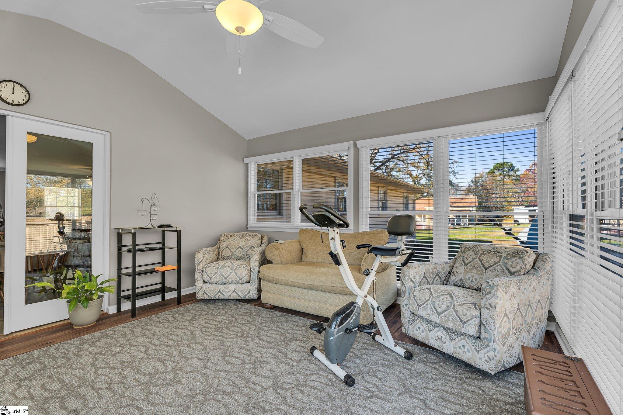 214 Coggins Road Woodruff, SC 29388 - Photo 13 of 34 Gallery Image 13
