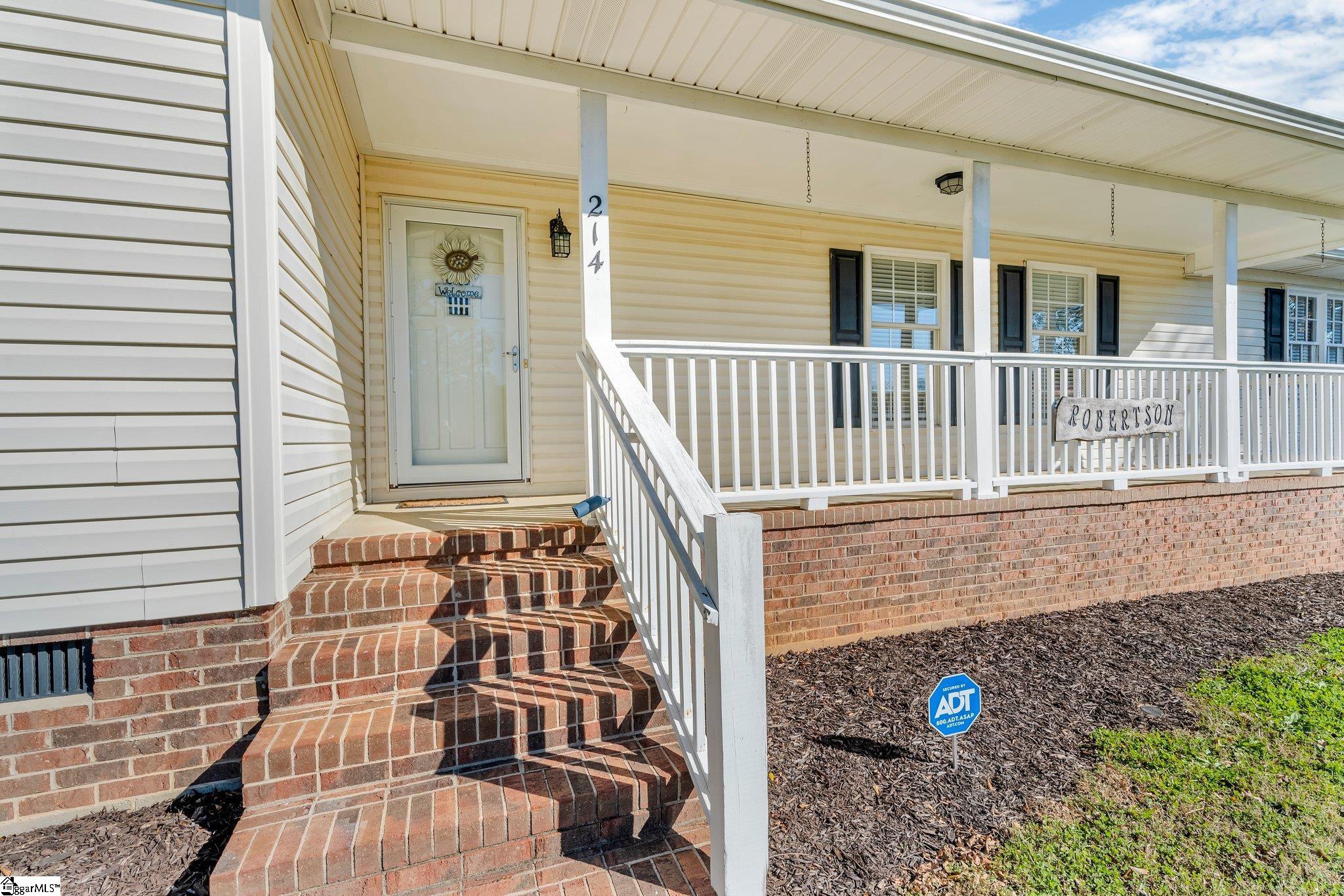 214 Coggins Road Woodruff, SC 29388 - Photo 5 of 34 Gallery Image 5