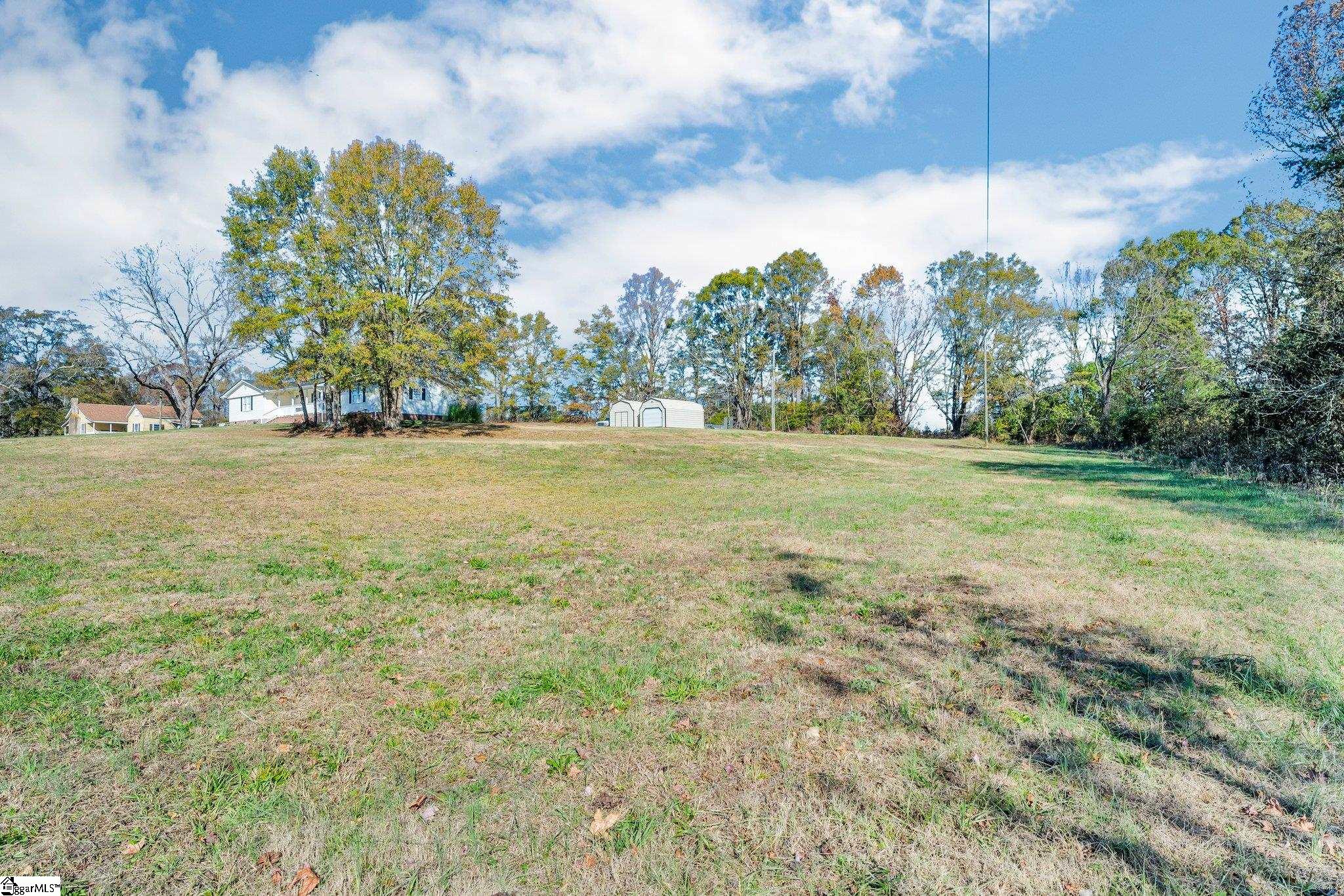 214 Coggins Road Woodruff, SC 29388 - Photo 7 of 34 Gallery Image 7