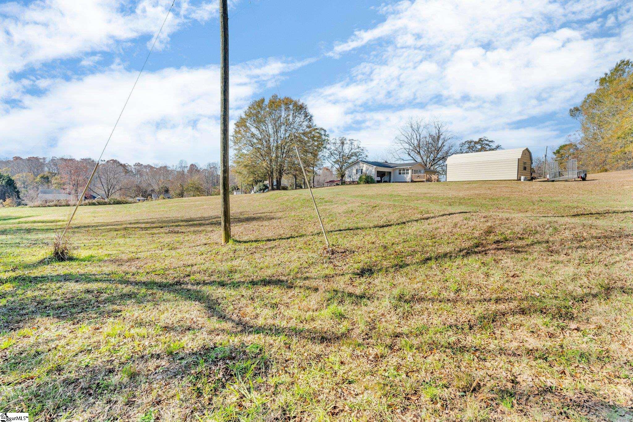 214 Coggins Road Woodruff, SC 29388 - Photo 8 of 34 Gallery Image 8