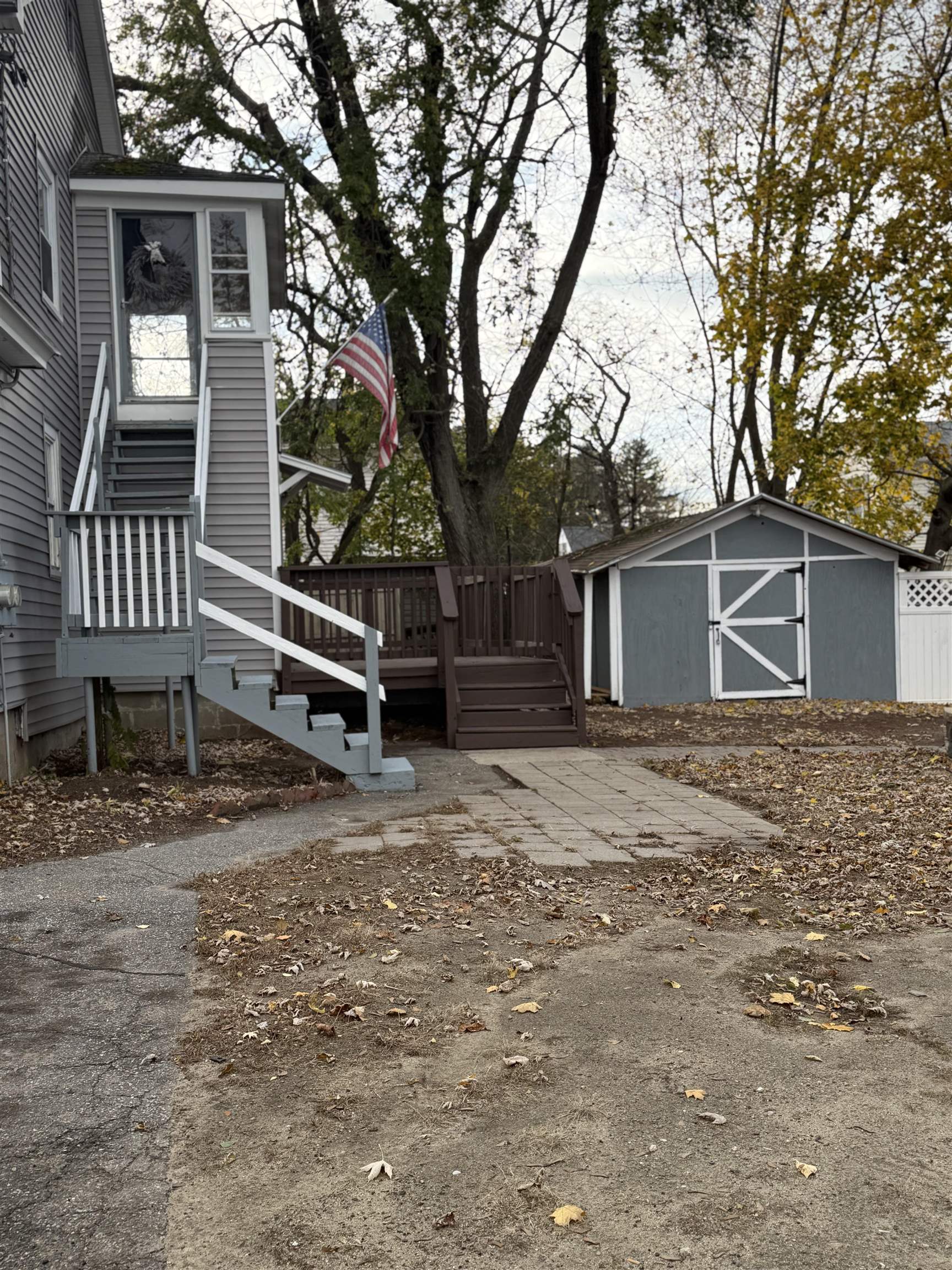 97 Linwood Street Nashua, NH 03060 - Photo 17 of 28