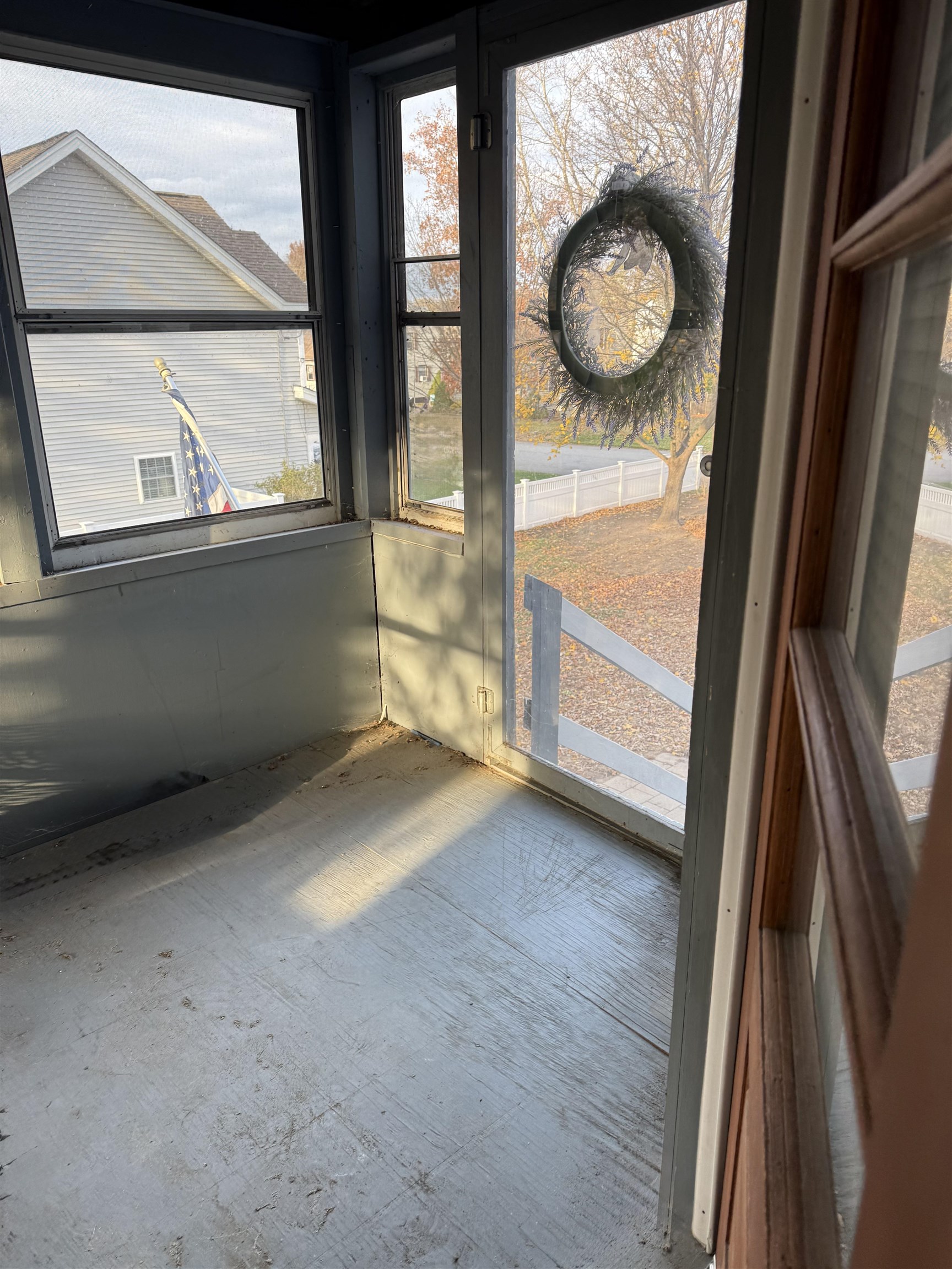 97 Linwood Street Nashua, NH 03060 - Photo 26 of 28