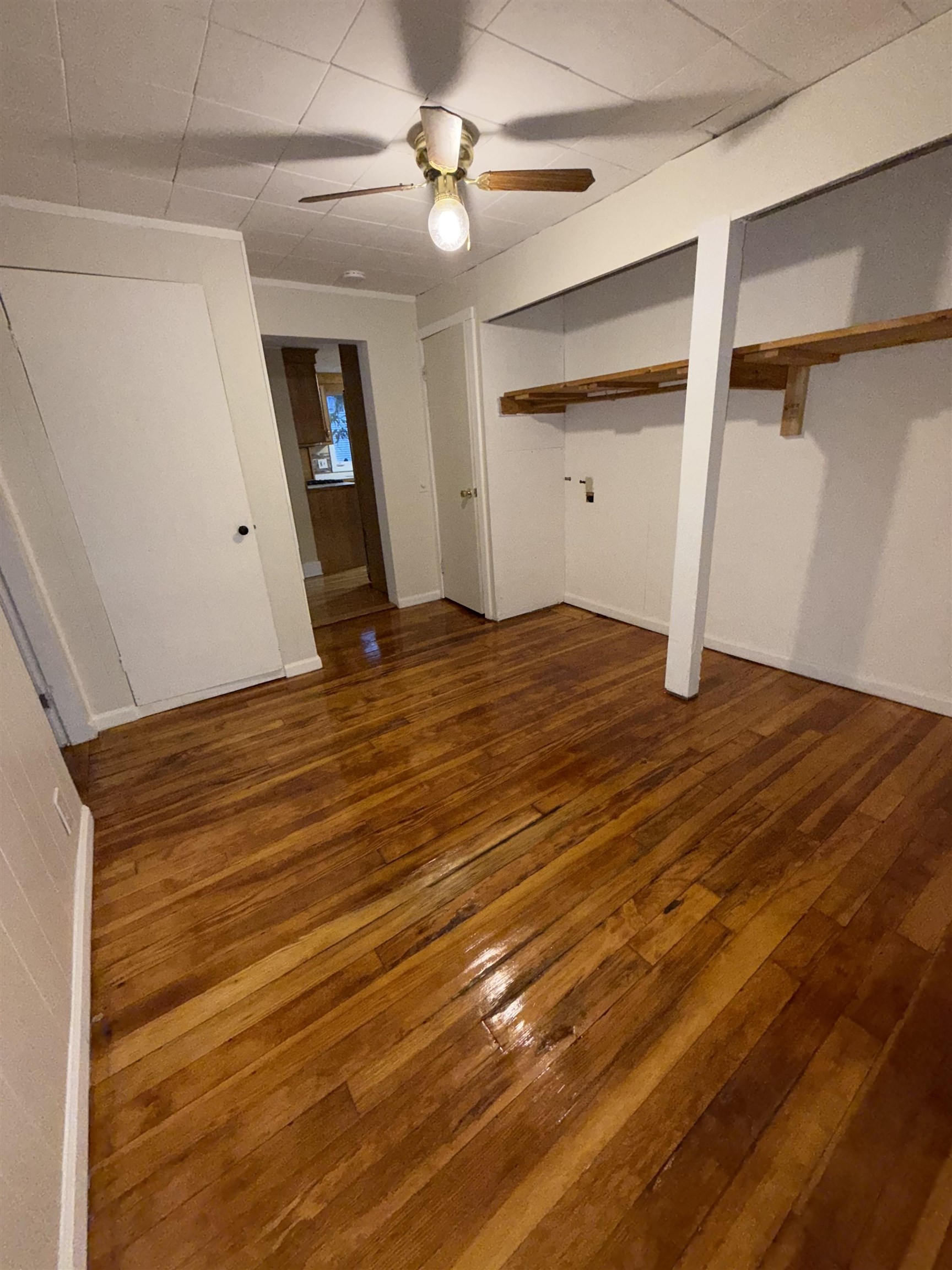 97 Linwood Street Nashua, NH 03060 - Photo 10 of 28