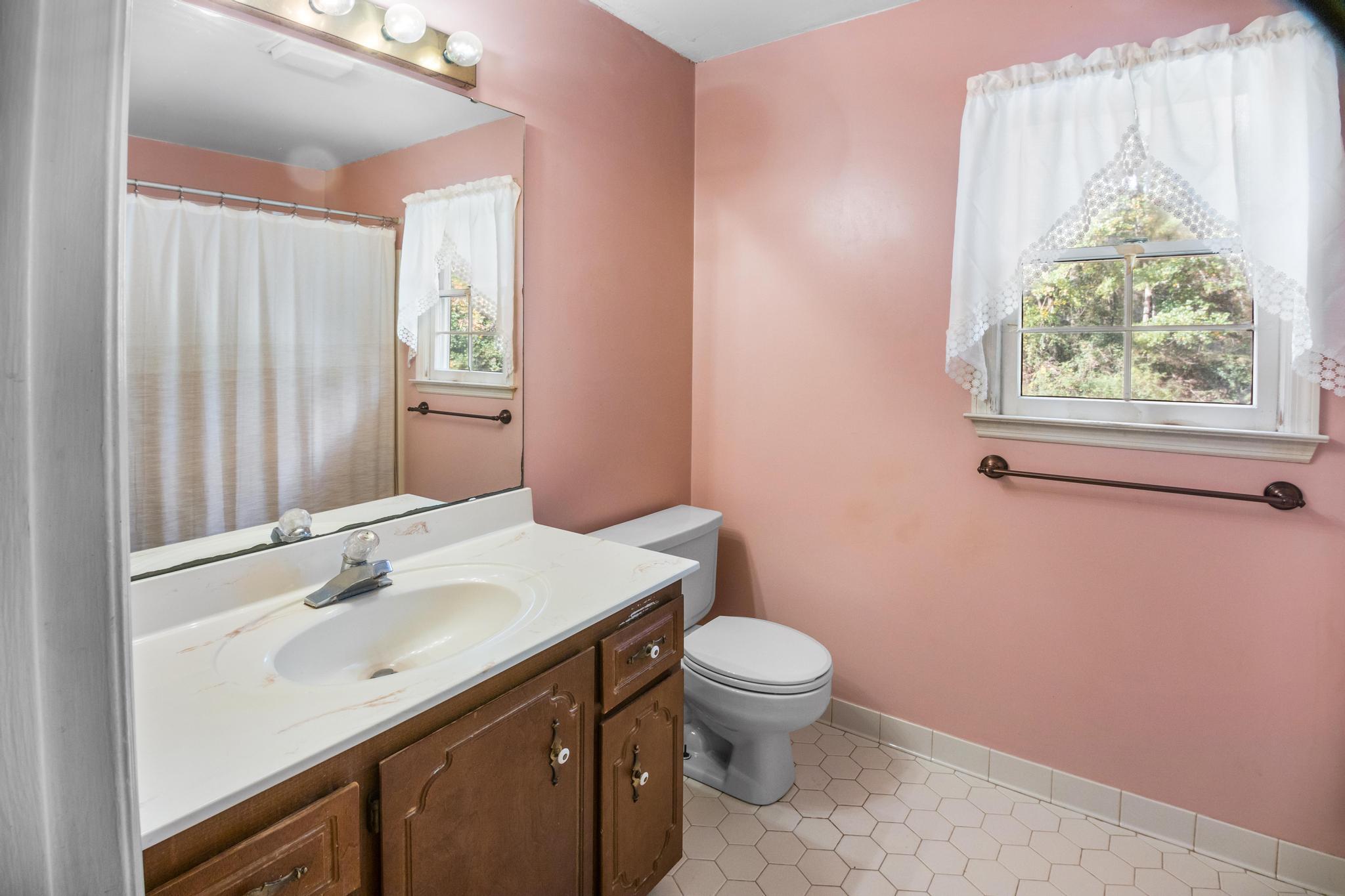 1971 Bolin Road North Augusta, SC 29841 - Photo 15 of 24 Primary Bathroom