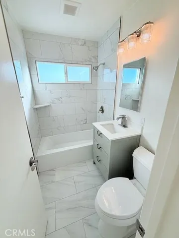 $1,200,000 | 15616 South Manhattan Place, Gardena, CA 90249