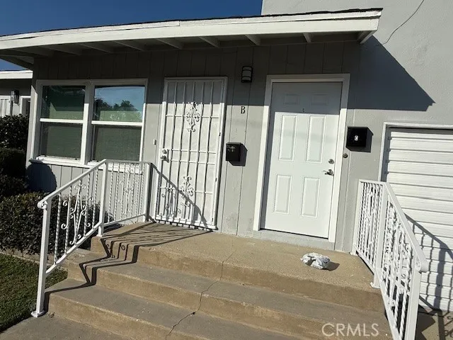 $1,200,000 | 15616 South Manhattan Place, Gardena, CA 90249