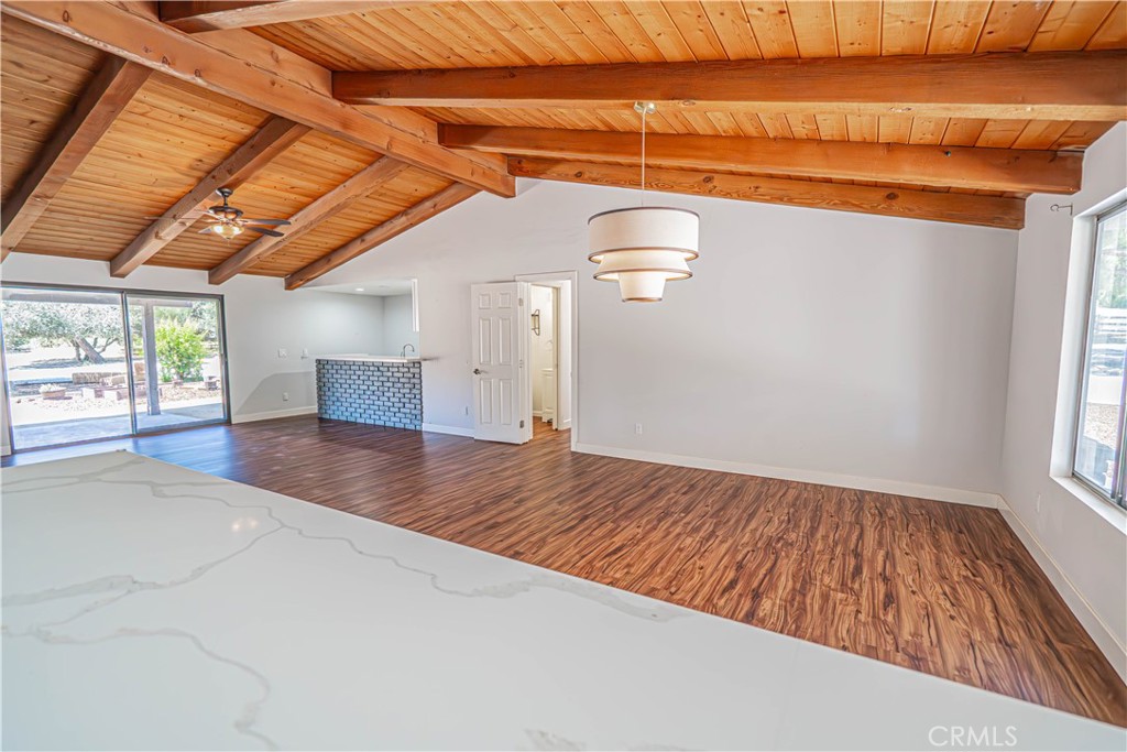 11820 Darling Road Agua Dulce, CA 91390 - Photo 13 of 47