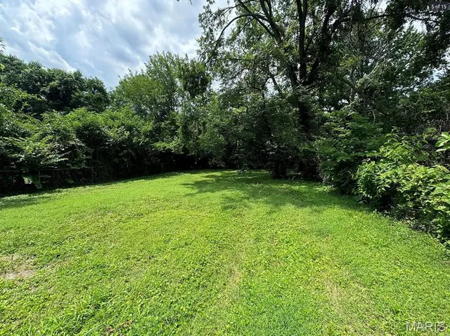 $69,000 | 9611 Balboa Drive, St. Louis, MO 63136