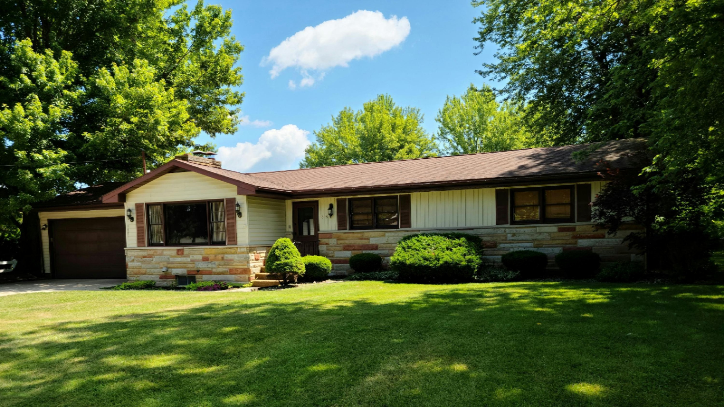 655 North Union City Road Coldwater, MI 49036 - Photo 1 of 39 20200712_143831