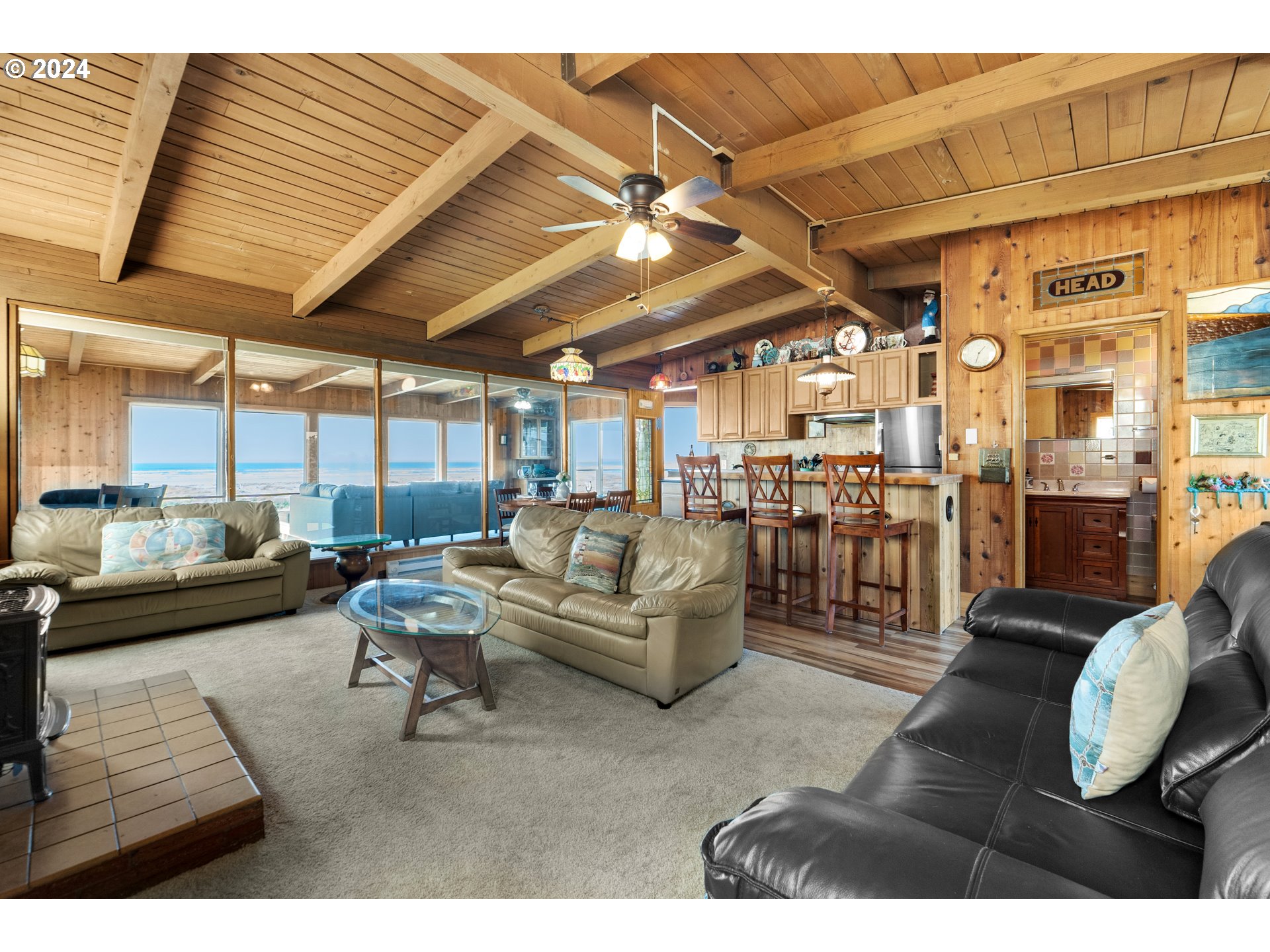 1807 North Prom Seaside, OR 97138 - Photo 9 of 48