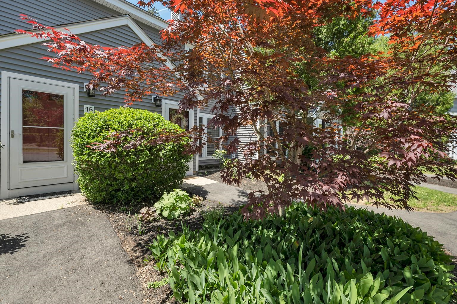 16 Northeast Village Road, Unit 16 Concord, NH 03301 - Photo 3 of 28
