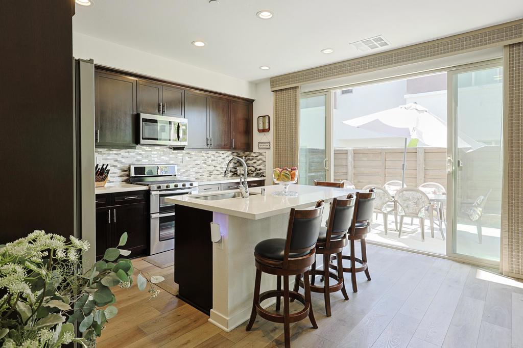 2037 Tango Loop, Unit 2 Chula Vista, CA 91915 - Photo 9 of 60