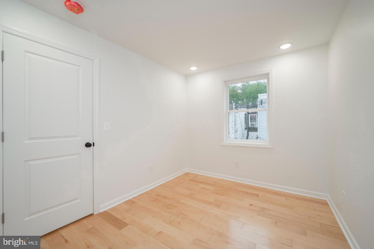 2802 Agate Street Philadelphia, PA 19134 - Photo 9 of 18