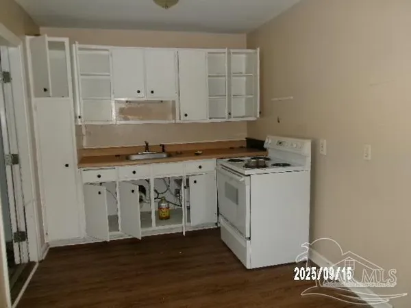 $1,085 | 324 Chaseville Street, Pensacola, FL 32507