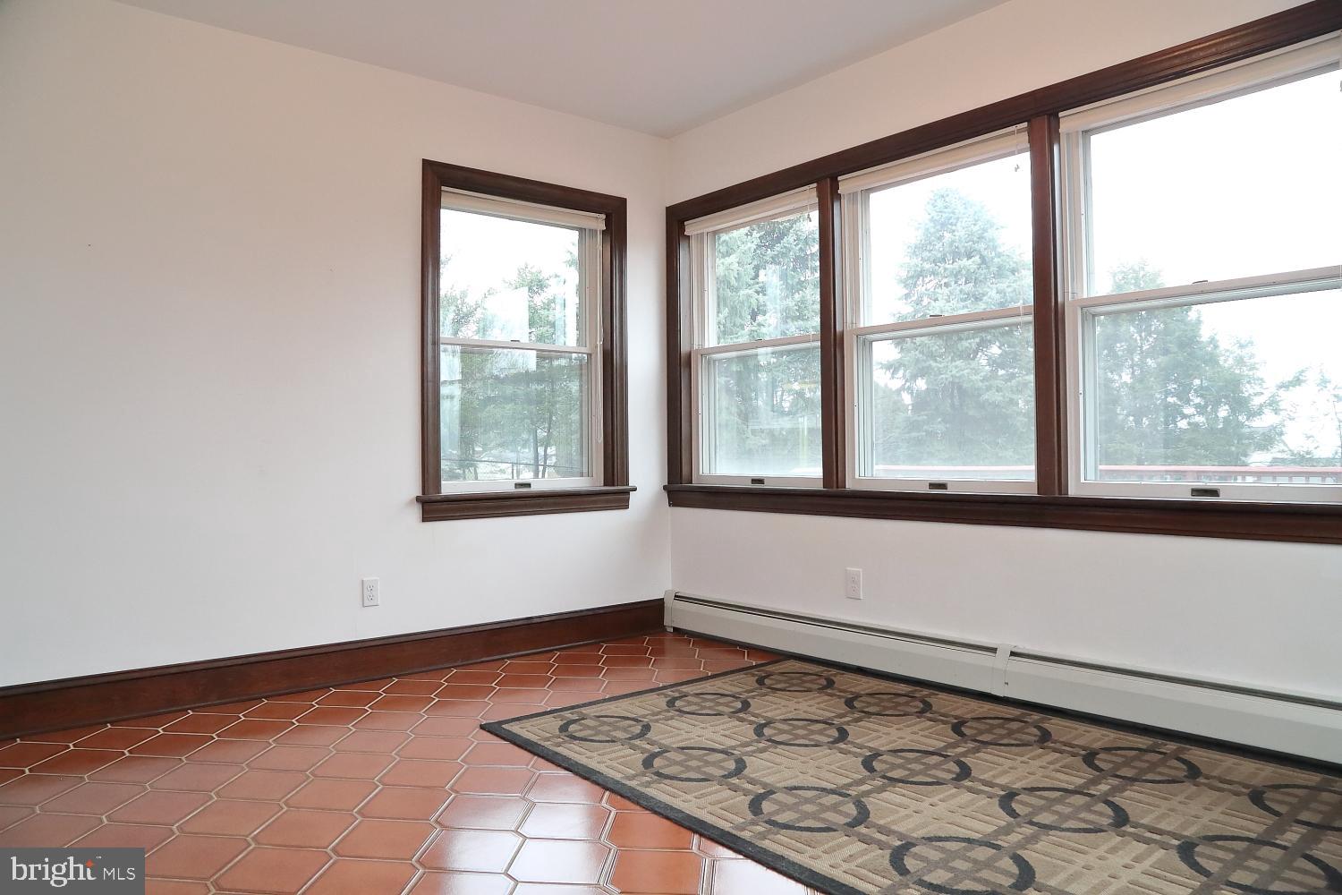 631 Ridgeview Road South Elizabethtown, PA 17022 - Photo 18 of 38 Sunroom