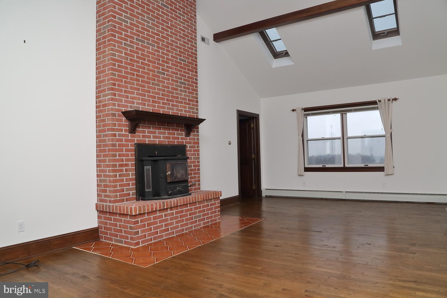 631 Ridgeview Road South Elizabethtown, PA 17022 - Photo 3 of 38 Bonus Room