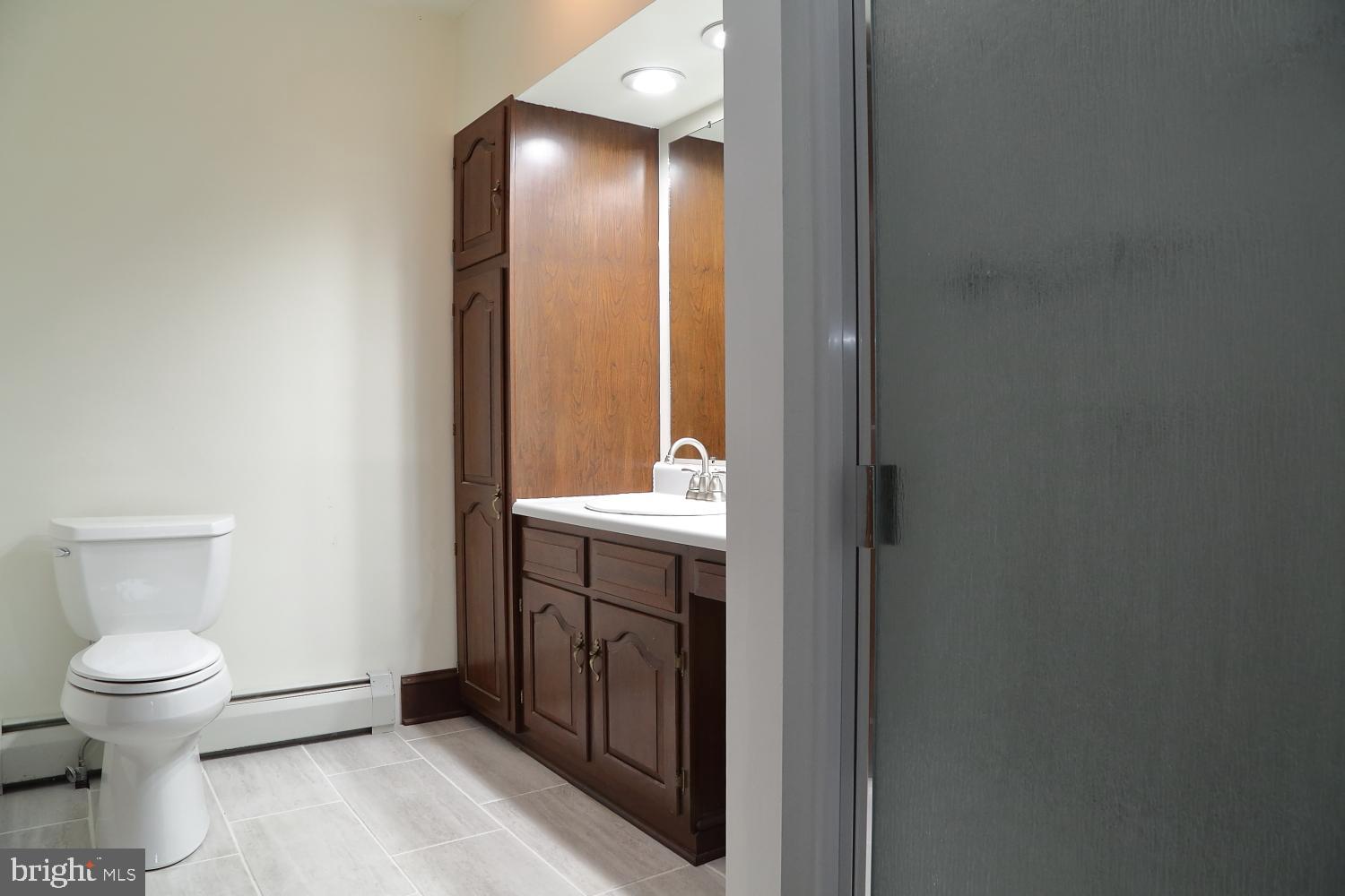 631 Ridgeview Road South Elizabethtown, PA 17022 - Photo 23 of 38 Master Bath
