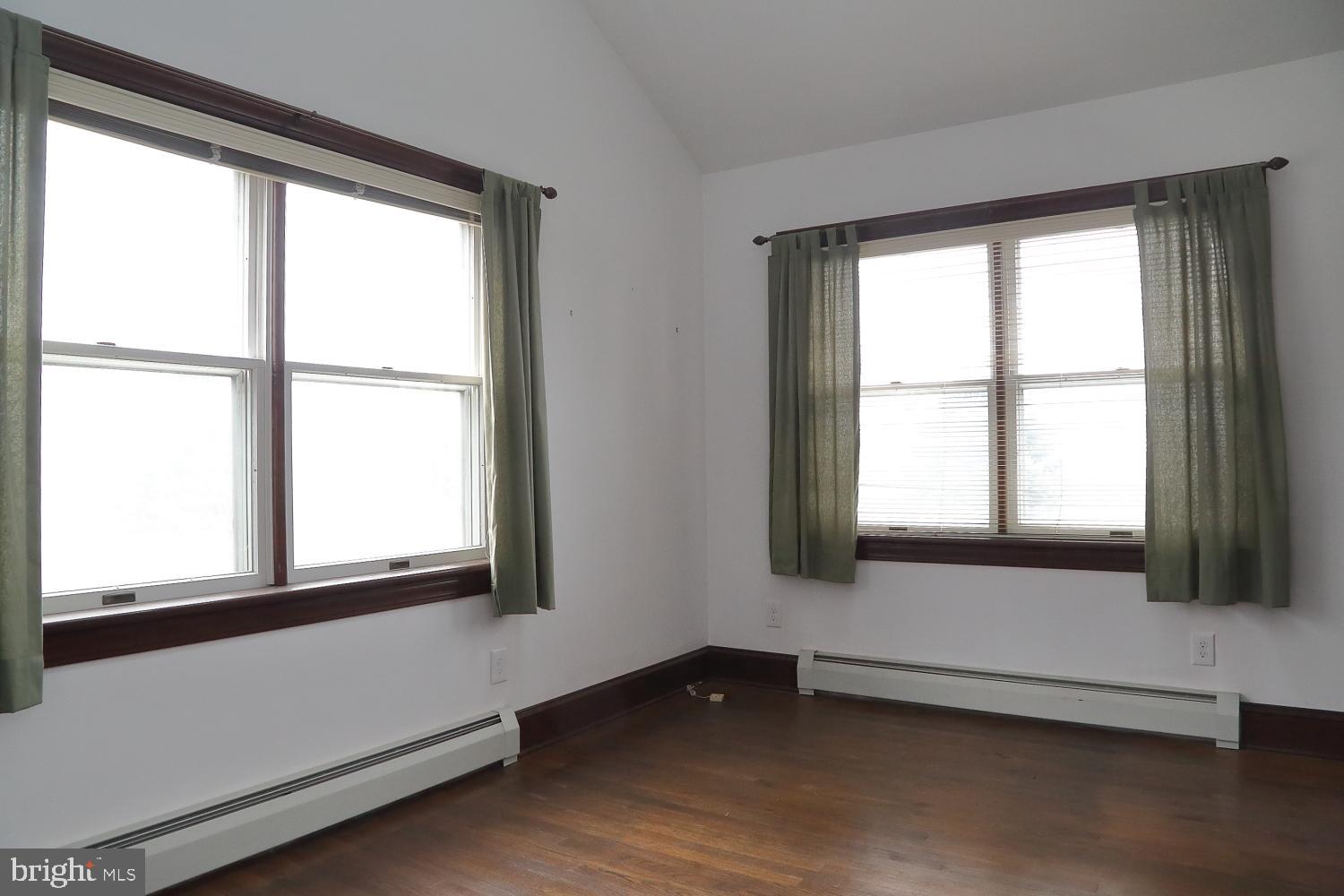 631 Ridgeview Road South Elizabethtown, PA 17022 - Photo 25 of 38 Bedroom 2