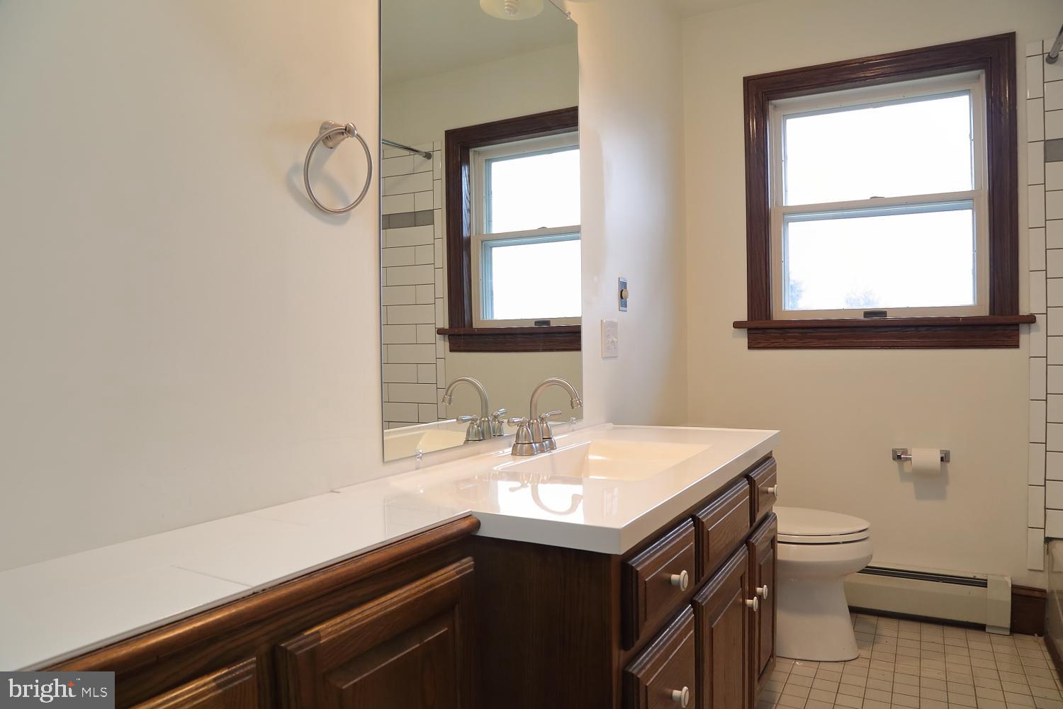 631 Ridgeview Road South Elizabethtown, PA 17022 - Photo 27 of 38 Full Bath