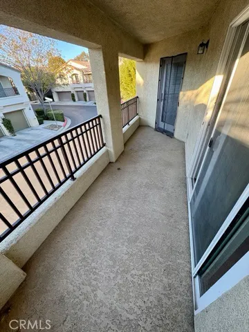 a view of an outdoor space