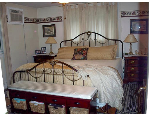 79 Stonebridge Road Wayland, MA 01778 - Photo 6 of 9