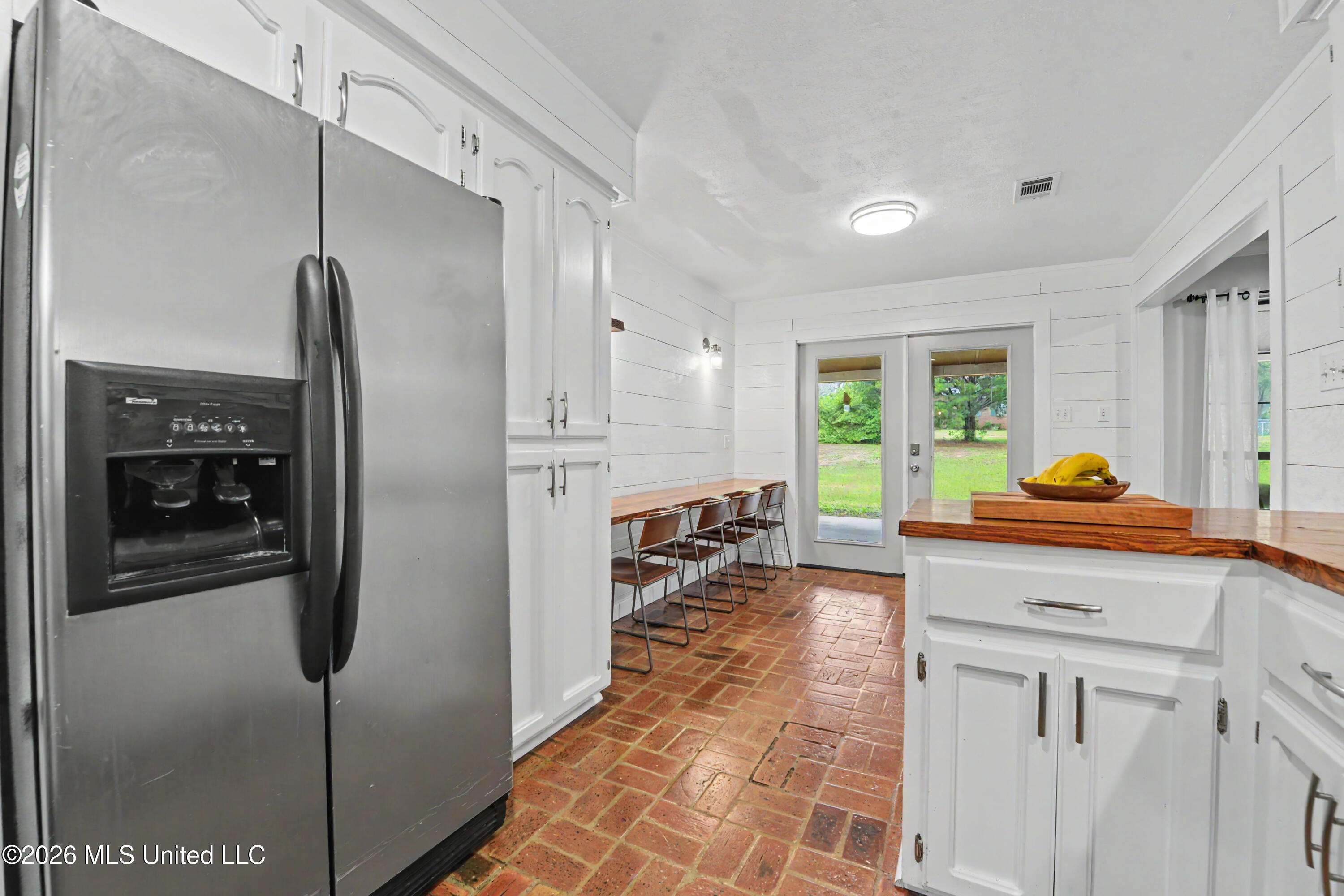 7321 Caraway Road Moss Point, MS 39562 - Photo 11 of 27 Kitchen