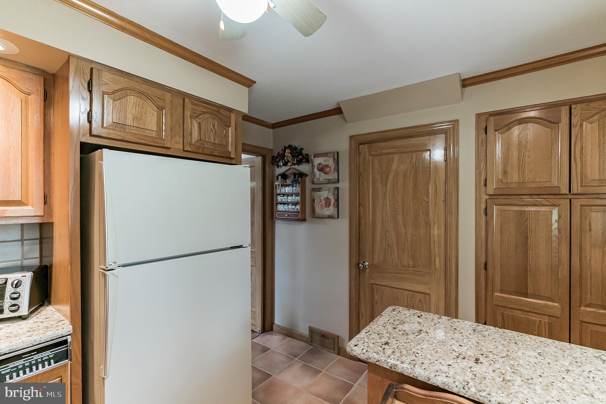 462 Northcroft Road Springfield, PA 19064 - Photo 19 of 37