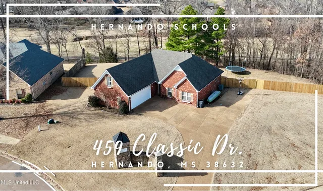 $325,900 | 459 Classic Drive North, Hernando, MS 38632
