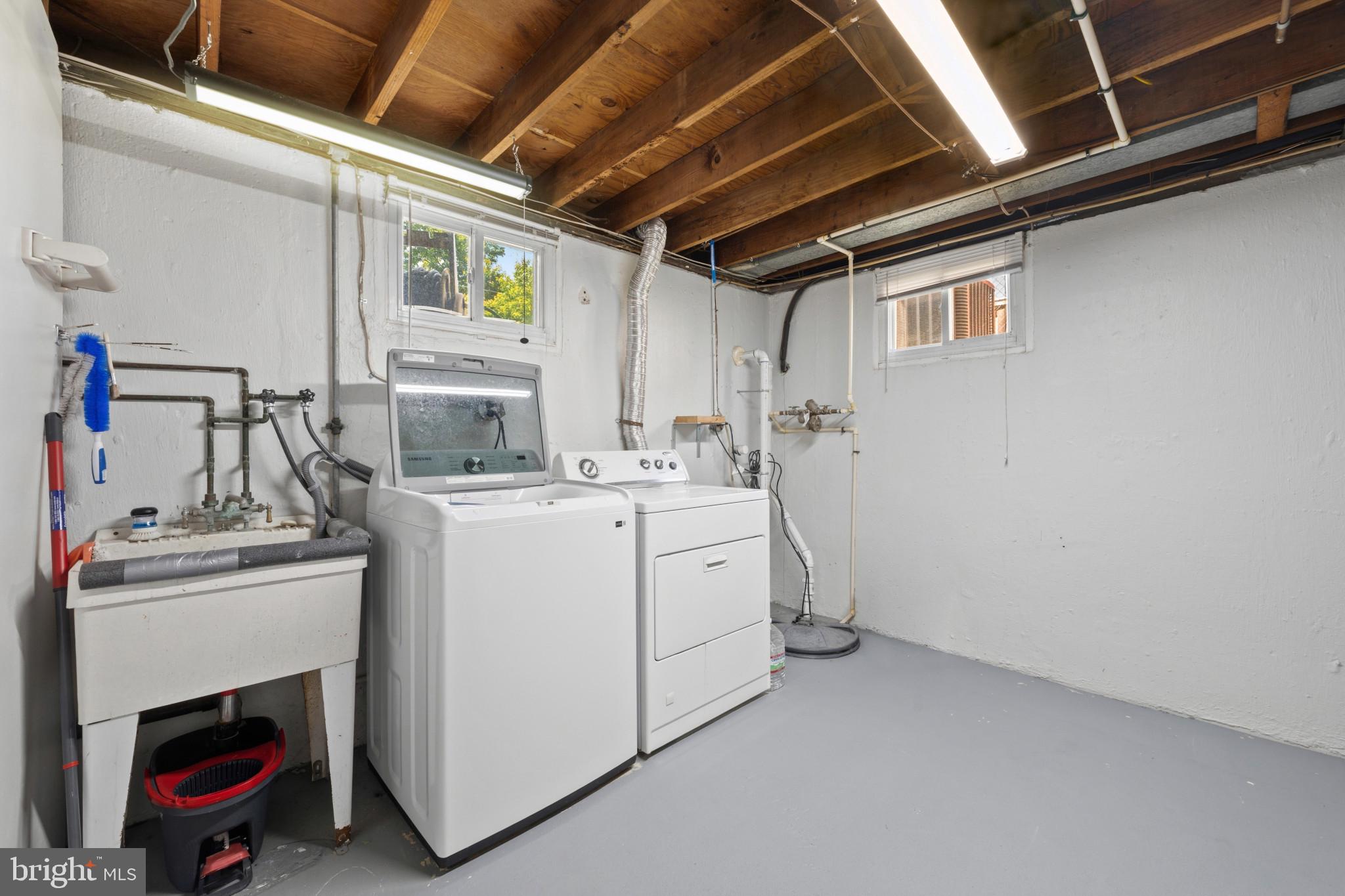 8810 Lakewood Road Baltimore, MD 21234 - Photo 25 of 34 Laundry